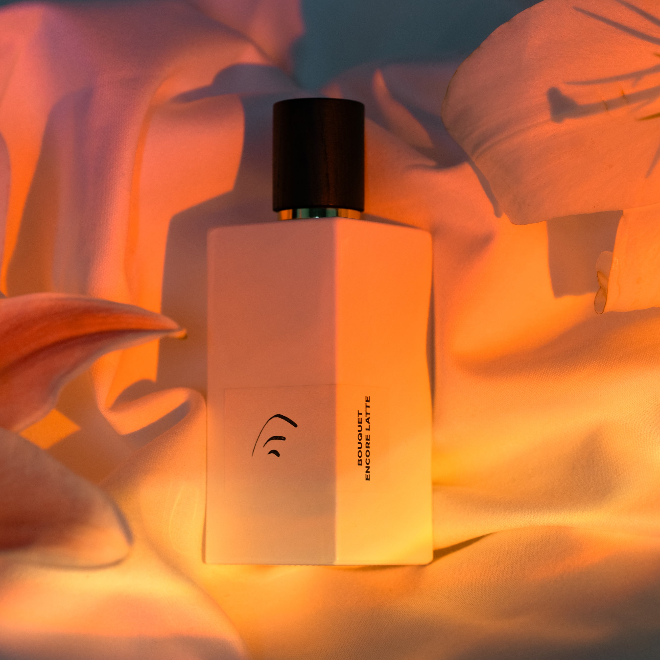 L'Orchestre Bouquet Encore Latte Eau de Parfum | Almond Milk