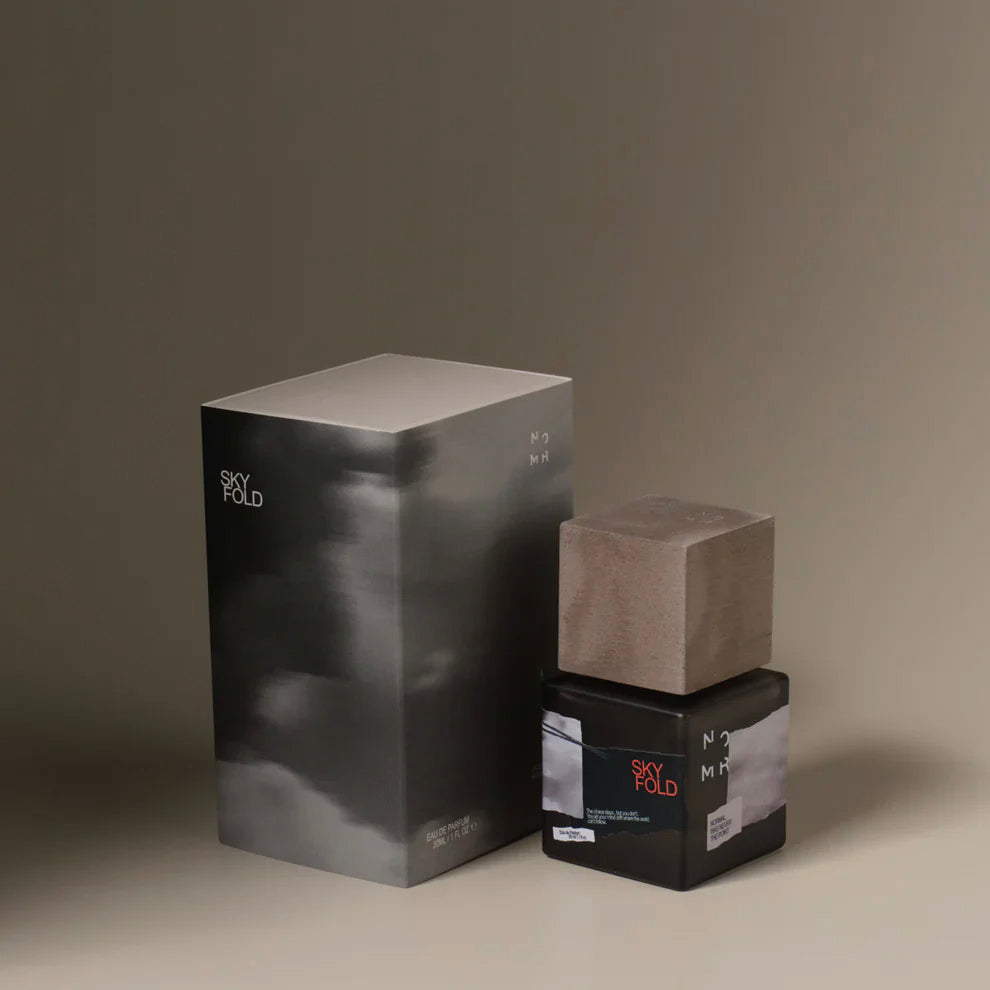 NOMR Skyfold Eau de Parfum | Iris, Aldehydes & Vanilla – ZGO Perfumery