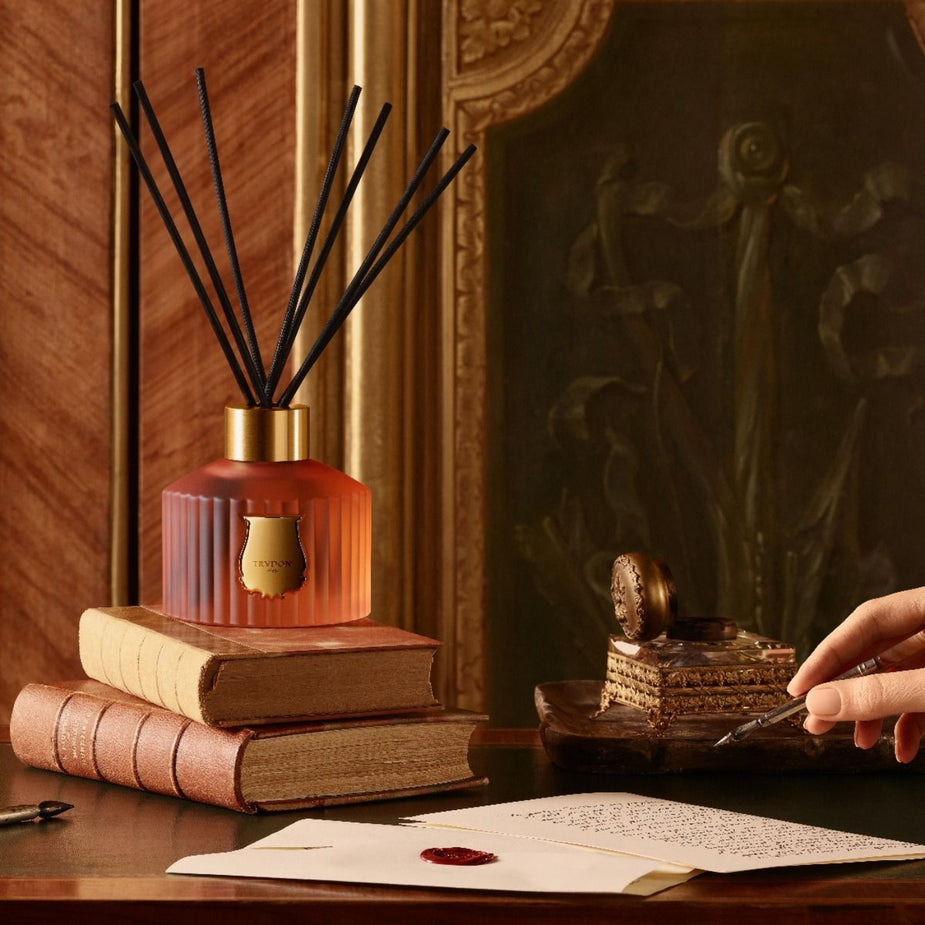 Byredo Mojave Ghost Absolu Review - Ghost in the Dustlight – ZGO Perfumery